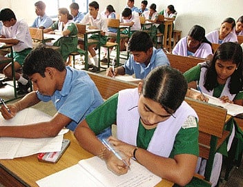 அரசு பொதுத்தேர்வுகளில் முறைகேட்டினை தடுக்க தேர்வுத்துறை அதிரடி நடவடிக்கை